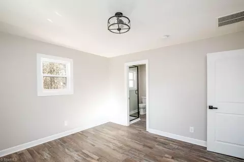 Bedroom - 3742 Meadowbrook Dr, Trinity, NC 27370 photo 2 of 4