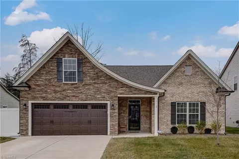 4026 Saint Johns St, High Point, NC 27265