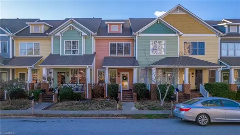 332 Mcadoo Ave, Greensboro, NC 27406