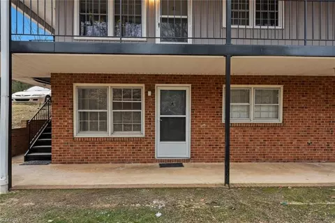 1101 Robin Hood Rd #A, High Point, NC 27262