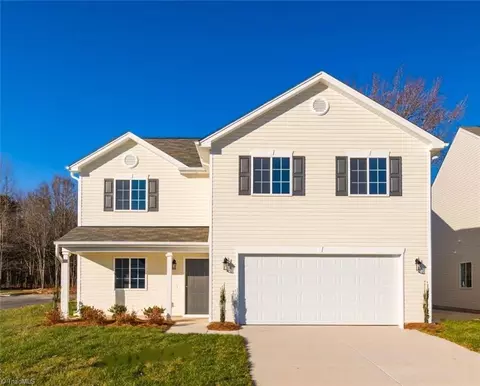 728 Brampton Dr, Mcleansville, NC 27301