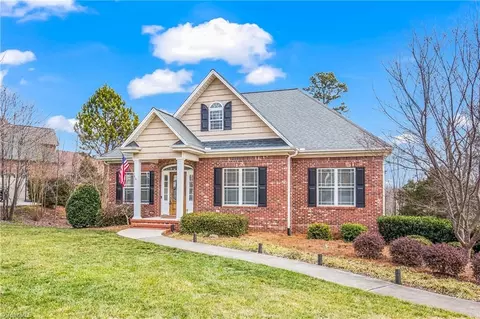 157 Red Hawk Ln, Winston Salem, NC 27107