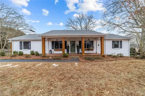 3620 Benchley Rd, Winston Salem, NC 27106