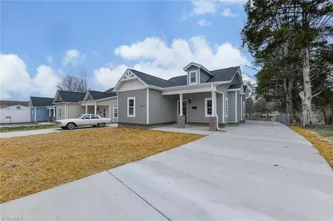 222 English St S, Greensboro, NC 27401