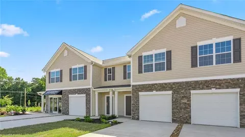 5559 Henley Ridge Dr, Graham, NC 27253