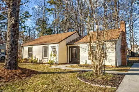 1605 Village Pl, Winston Salem, NC 27127