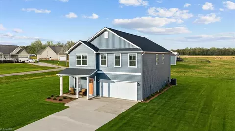 2995 Faucette Ln, Burlington, NC 27217