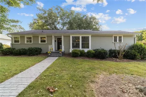 357 Pennsylvania Ave, Winston Salem, NC 27104
