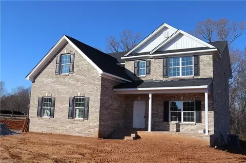 101 Cobblestone Walk Dr, Greensboro, NC 27455
