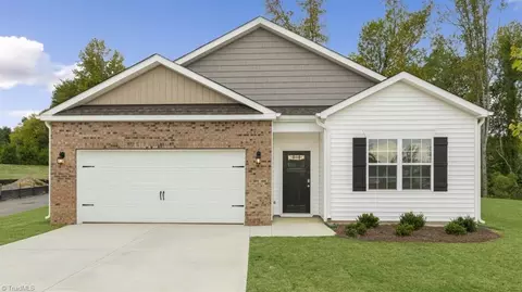 1749 Post Oak Dr, Haw River, NC 27258