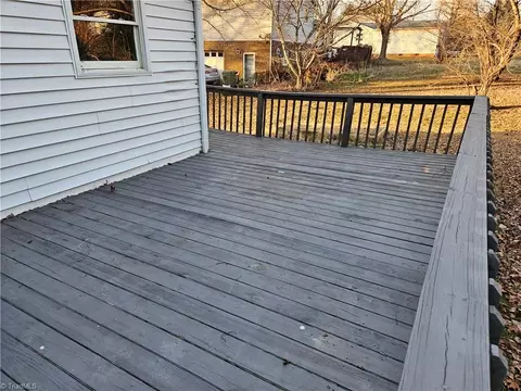 145 Maple Ridge Dr, King, NC 27021 photo 9