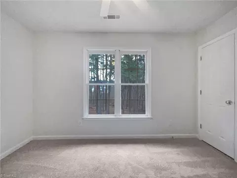 3800 Braddock Rd, High Point, NC 27265 photo 15