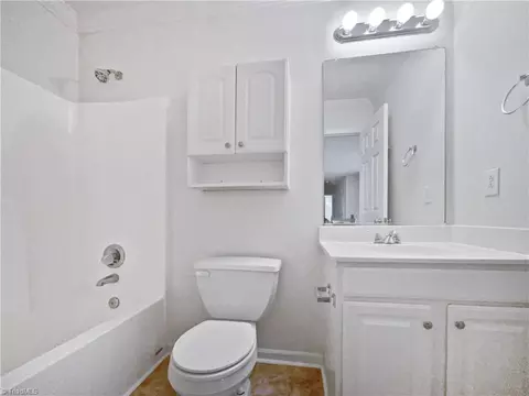3800 Braddock Rd, High Point, NC 27265 photo 14