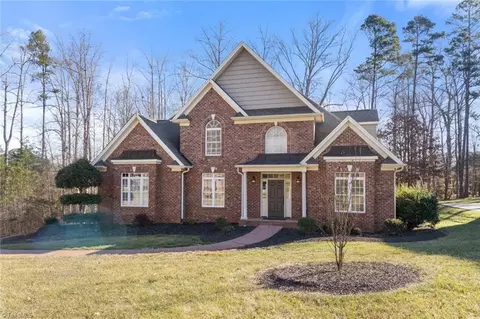 441 Hiddenbrooke Dr N, Advance, NC 27006
