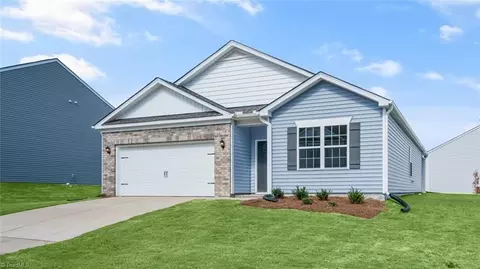 632 Starfall Rd, Graham, NC 27253 photo 4