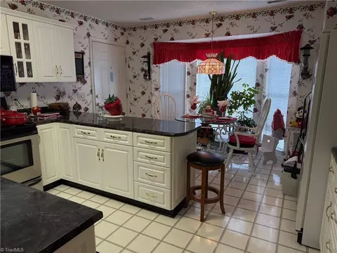 Kitchen - 313 Quarterpath Ln, Jamestown, NC 27282 photo 1 of 1