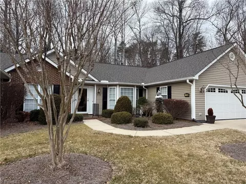 Exterior - 313 Quarterpath Ln, Jamestown, NC 27282 photo 2 of 5