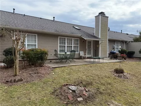 Exterior - 313 Quarterpath Ln, Jamestown, NC 27282 photo 4 of 5