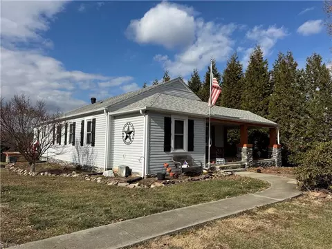 4325 Wilhelm Rd, Jonesville, NC 28642