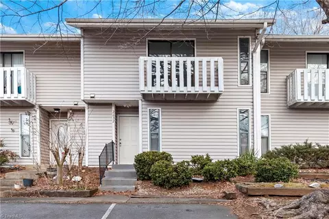 2632 Tantelon Pl, Winston Salem, NC 27127
