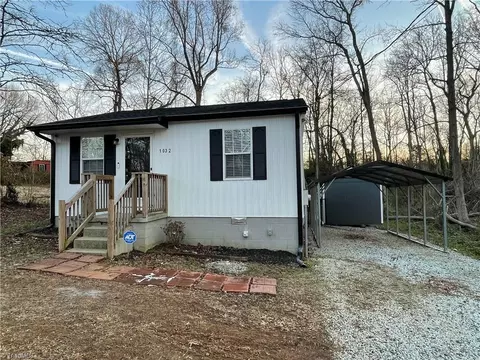 1032 Pegram Ave, High Point, NC 27263