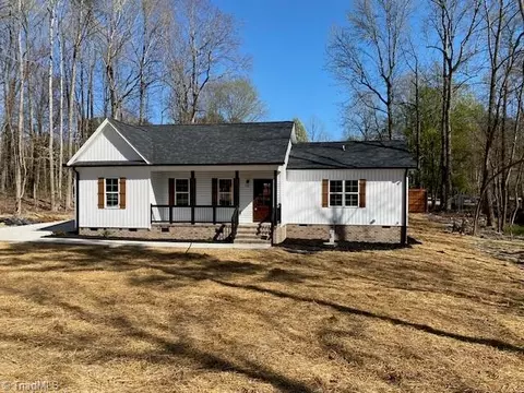 5515 Cheek Dr, Greensboro, NC 27406