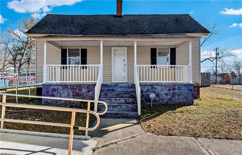 175 Duke St, Cooleemee, NC 27014