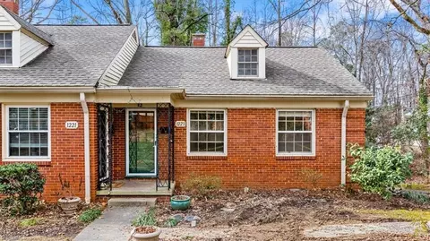 1223 Pamlico Dr, Greensboro, NC 27408