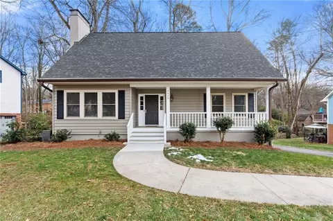 3438 Scarsborough Dr, Winston Salem, NC 27104