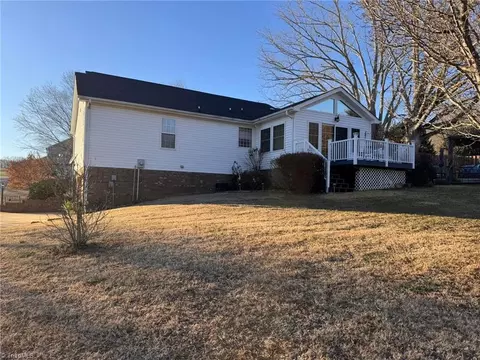 1011 Emerald Dr, King, NC 27021 photo 36