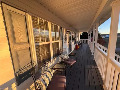1011 Emerald Dr, King, NC 27021 photo 31