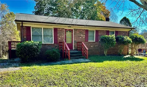 1210 Osborne Joyce Rd, Pinnacle, NC 27043