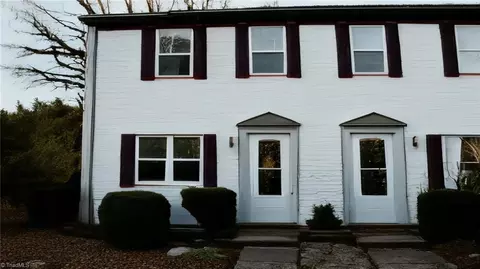 1931 Vantage Point Pl #A, Greensboro, NC 27407