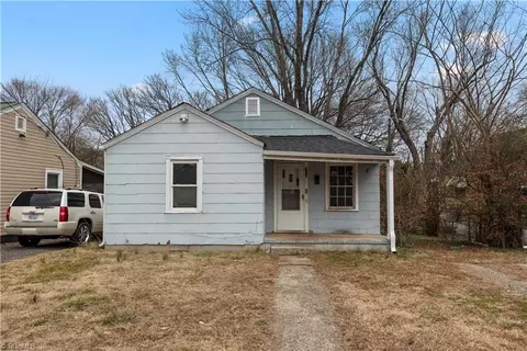 716 Terrell St W, Greensboro, NC 27406
