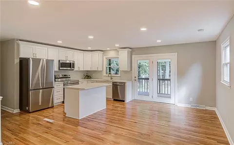 Kitchen - 6060 Bobbybrook Dr, Clemmons, NC 27012 photo 3 of 3
