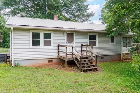 5971 Beckner St, Winston Salem, NC 27103