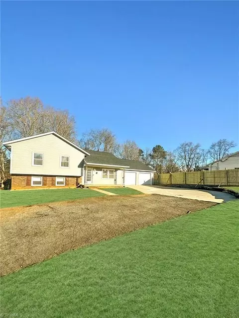 1311 Old Us Highway 421, Wilkesboro, NC 28697