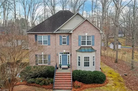128 Alexandria Ct, Advance, NC 27006