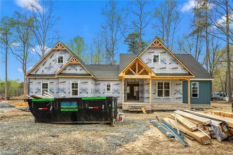 260 Ellington Rd, Graham, NC 27253