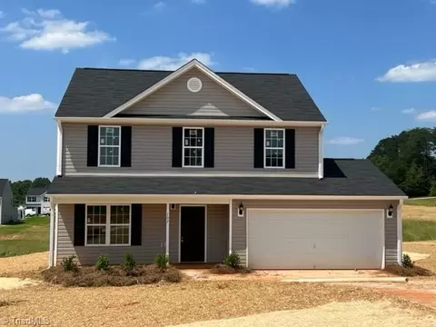 107 Lookout Trl, Madison, NC 27025