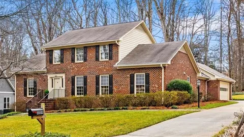 4009 Tallwood Dr, Greensboro, NC 27410