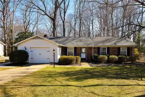 5414 Ropley Dr, Greensboro, NC 27455