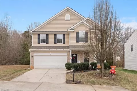 805 Orchestra Dr, Winston Salem, NC 27127
