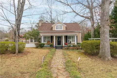 1691 Carriage House Pl, Winston Salem, NC 27106