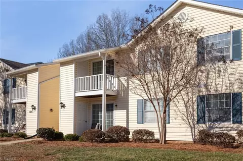 5641 Hornaday Rd #F, Greensboro, NC 27409