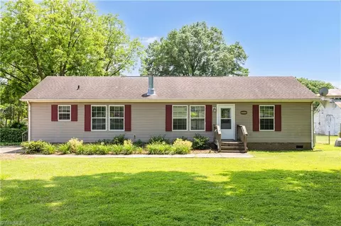 1800 Ashby St, Eden, NC 27288