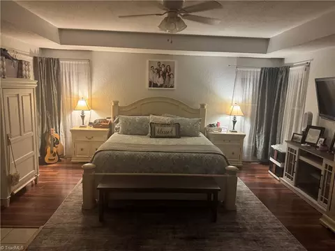 Bedroom - 336 Mcintosh Dr, Lowgap, NC 27024 photo 9 of 10