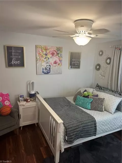 Bedroom - 336 Mcintosh Dr, Lowgap, NC 27024 photo 6 of 10