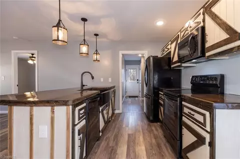 376 Floyd St, Denton, NC 27239 photo 21