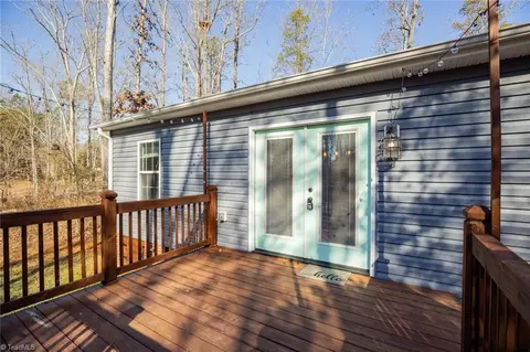 376 Floyd St, Denton, NC 27239 photo 7